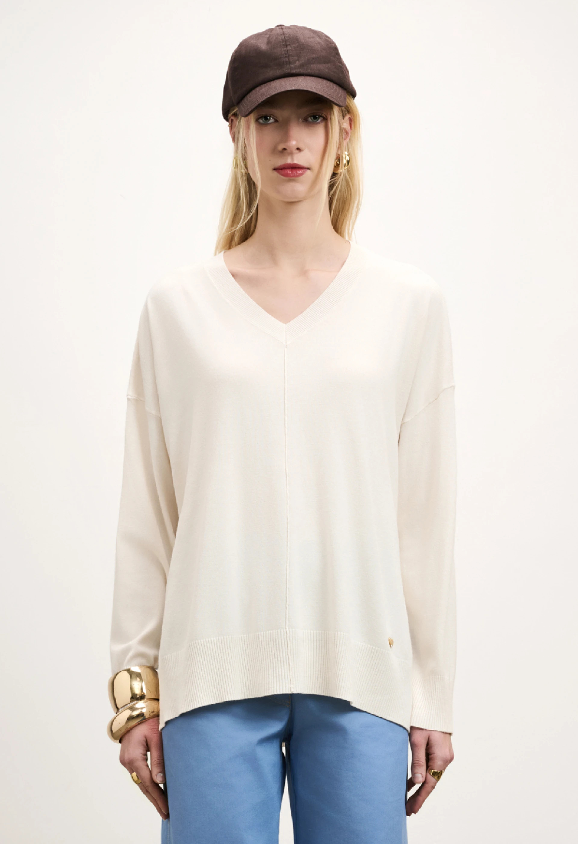 Μακριά πλεκτή μπλούζα