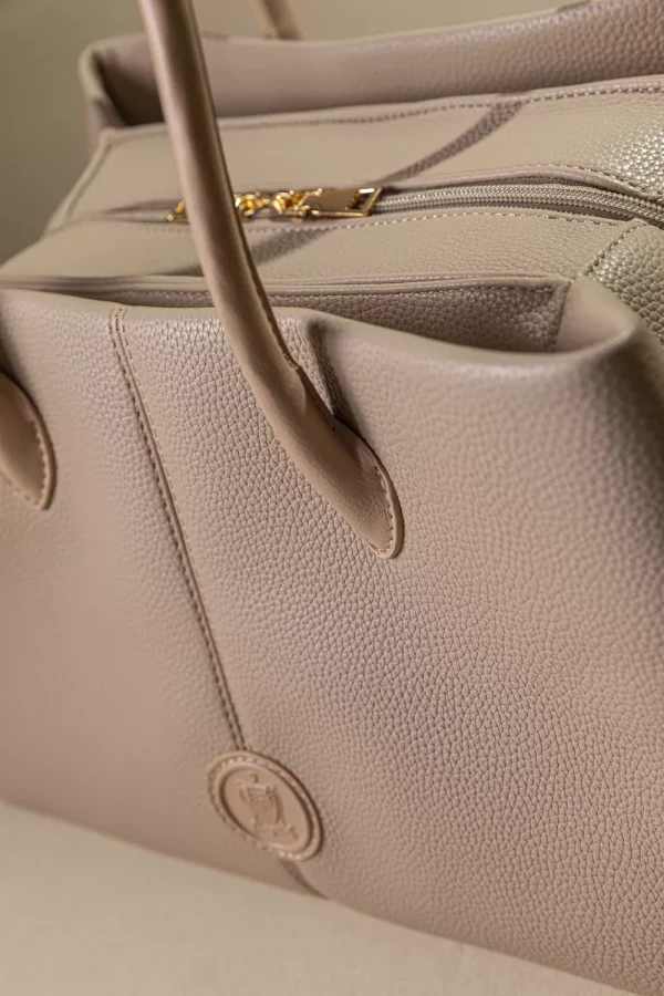 Μπεζ τσάντα