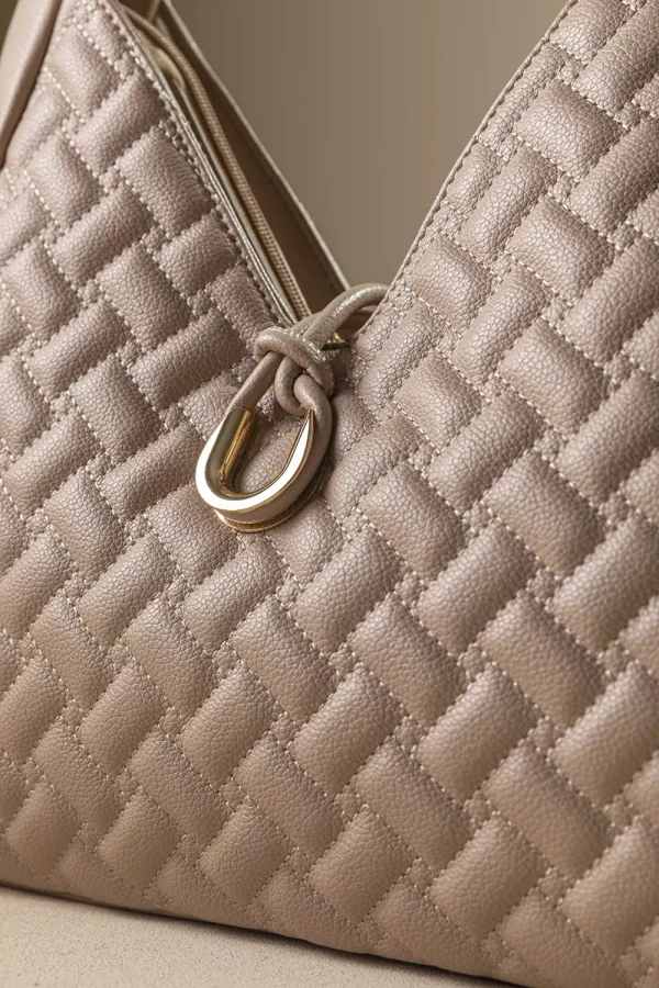 Καπιτονέ τσάντα